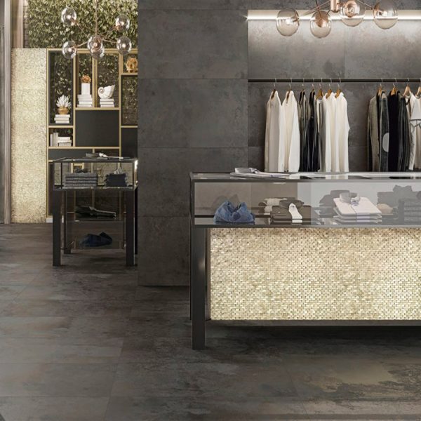 Halley Gold - Image 2